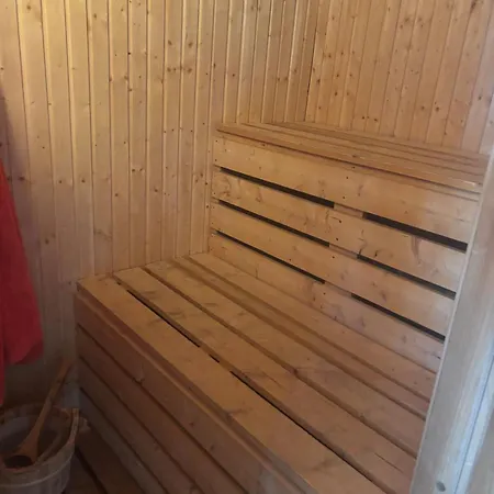 Hannebu, Med 3 Soverom, 2 Bad Og Sovehems Vakantiehuis